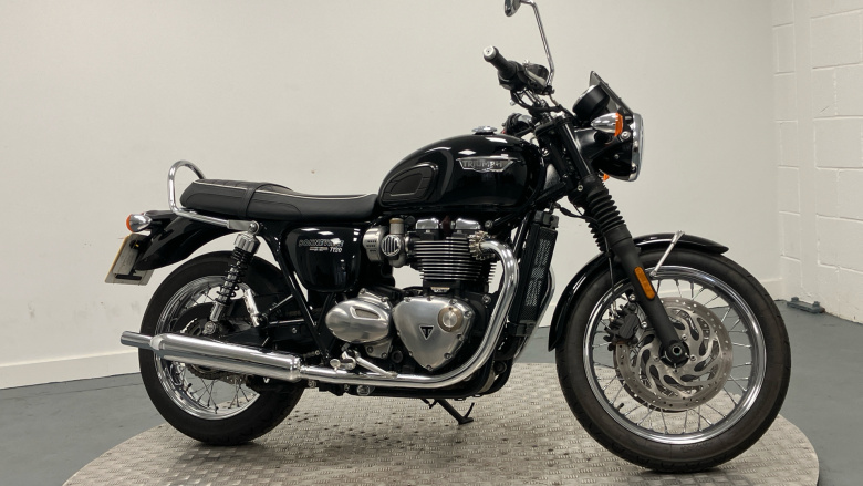 Triumph Bonneville T120 Jet Black